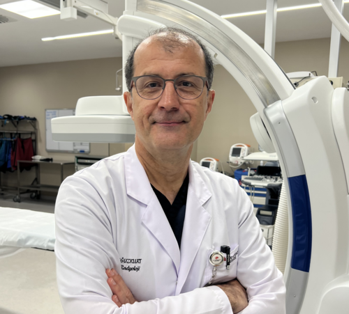 Prof. Dr. Levent Oğuzkurt tanıtım videosu